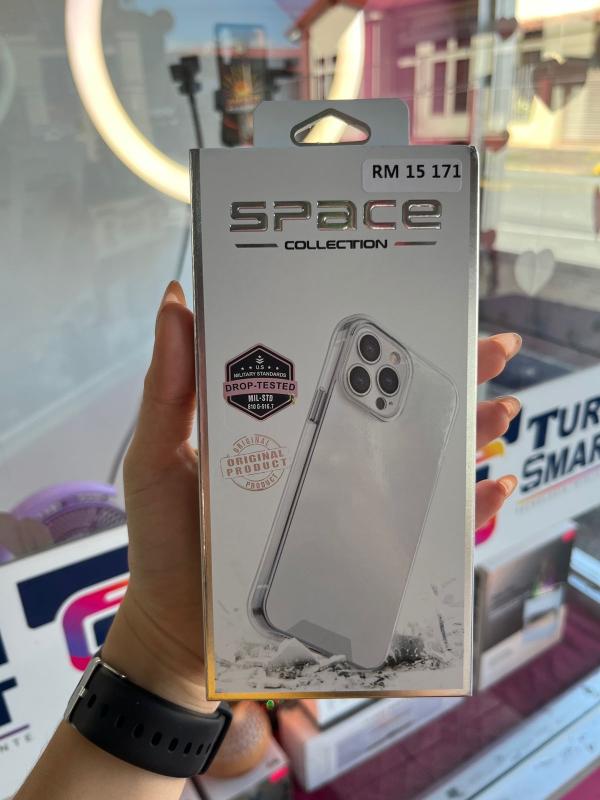 ESTUCHE IPHONE 17 PRO MAX SPACE